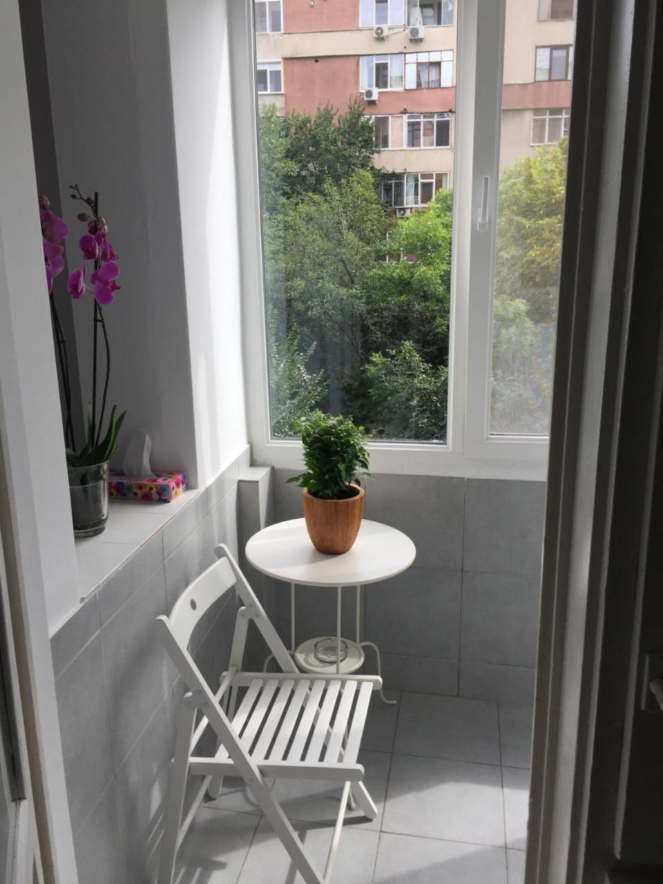 Apartamento Marcy Studio Bucarest Exterior foto